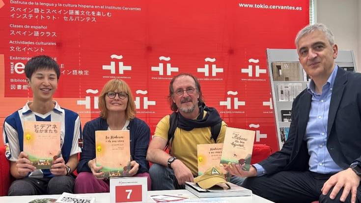 Ane Bastidak Japonian aurkeztu du 'Hideane eta bere lagunak' liburua