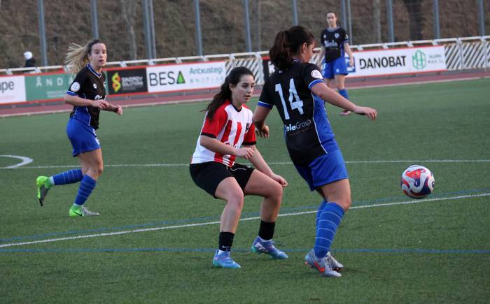 Garaipena eta sailkapen nagusiko lidergoa Haundi emakumeen taldekoentzat