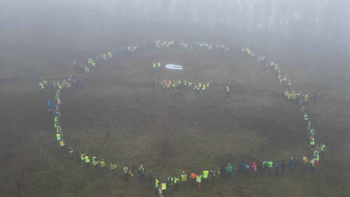 Ehunka herritarrek salatu dute Basalgo zentral eolikoak eragingo duen kaltea