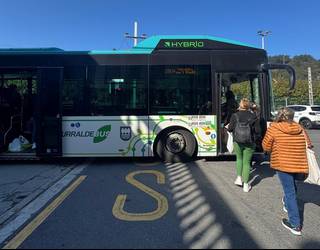 Biharko deitutako grebak eta lanuzteek eragina izango dute garraio publikoan