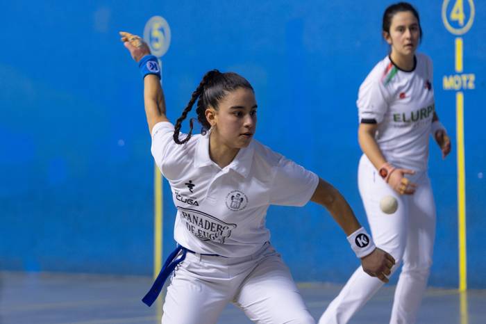 Hiru final eta bost txapel izango dira jokoan San Anton Torneoko azken saioan