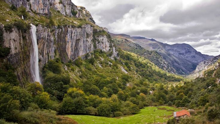 Kantabriako Ason bailarara eta Lunada ingurura irteera antolatu du Morkaikok