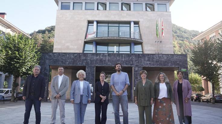 Plaza eta Azpilgoeta auzoen parean panel akustikoak jartzeko exekuzio proiektua urte amaierarako lizitatzeko moduan nahi luke Aldundiak