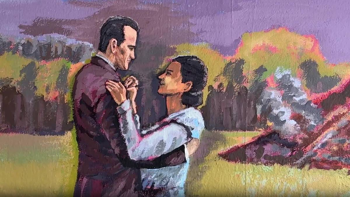 'Tasio' filmean oinarrituta herriko bi artista egiten ari diren horma-irudia ezagutu du Patxi Bisquertek
