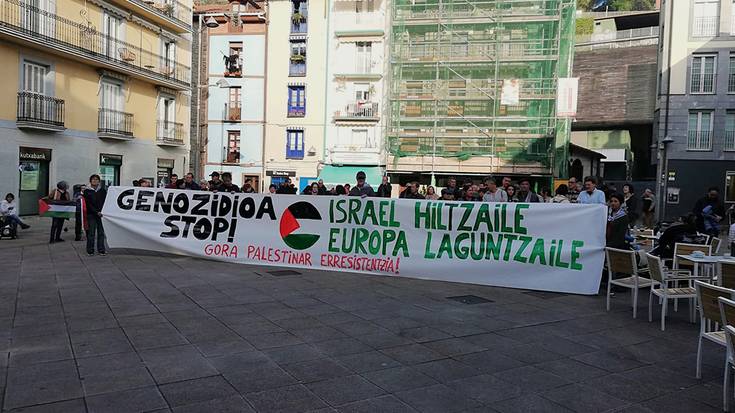 'Genozidioa stop! Palestinarekin konpromisoa' mobilizazioa