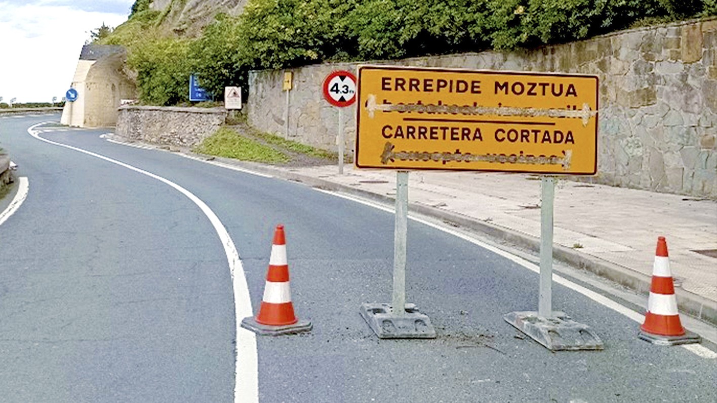 Itziarko errepidea