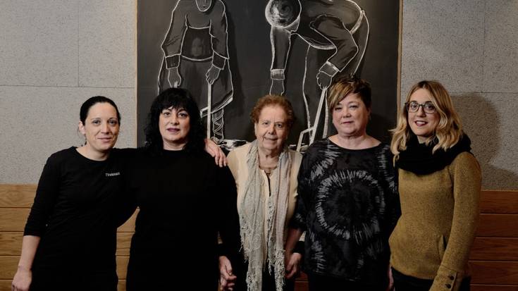 Txurruka Jatetxeak ateak itxiko dituela jakinarazi du