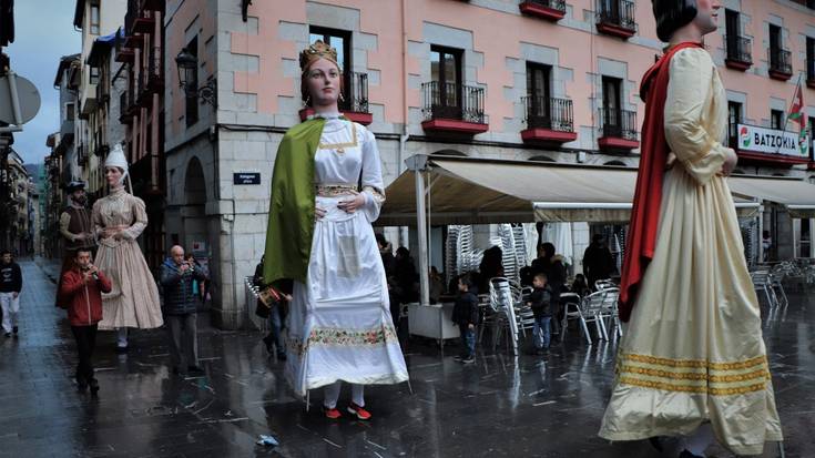 San Anton eguna, iruditan