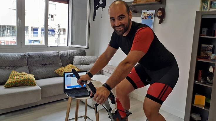 Asier Arregi: "Gertuko norbaitekin birtualki bada ere kirola egiteko aukera izateak asko lagundu diela esan didate askok"