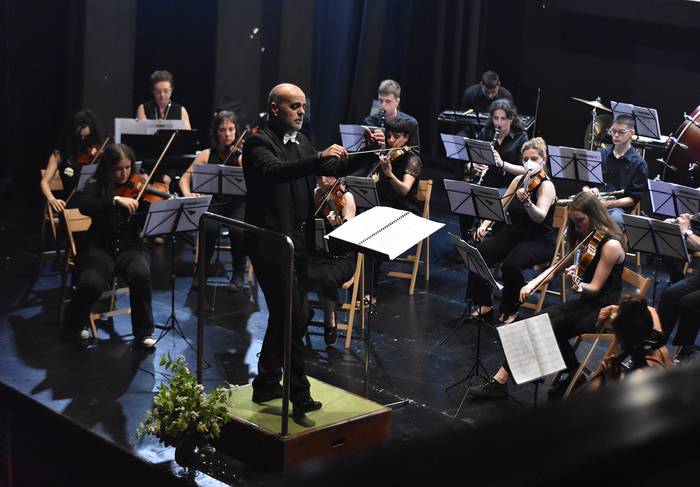 Debabarreneko orkestra sinfonikoak kontzertua emango du domekan, Herriko Antzokian