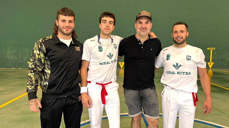 Gipuzkoako Herriarteko Gomazko Paletako final-laurdenak, domekan, Araneko frontoian