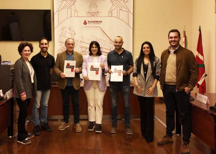 Elgoibarko emakumeen kontrako indarkeria egoerak artatzeko protokoloa sinatu dute