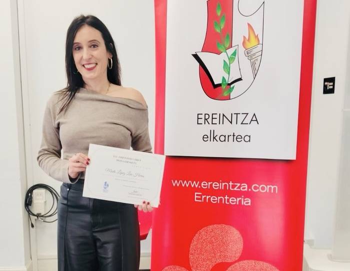 Maite Lopezen ‘Hefestoren mailua’ lana saritu du Errenteria Hiria Ipuin lehiaketak
