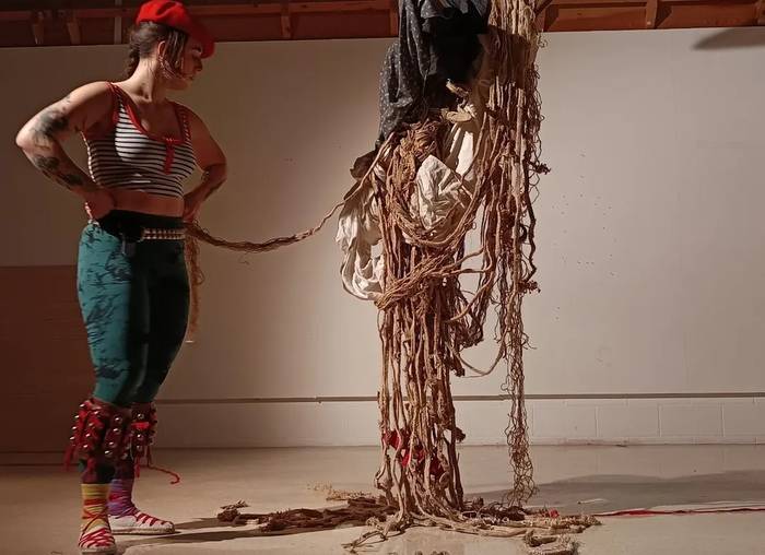 Dantza performacea: 'Sokatik korapilora'