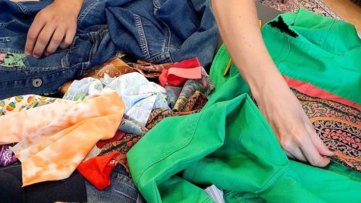 Kustomizazio eta grafitti tailerra Mendaroko Gaztetxean