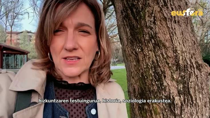 Karmele Jaio: "inportantea da hizkuntzaren testuingurua, historia, soziologia erakustea"