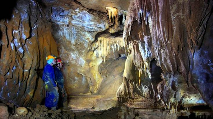 Mendaroko karstaren inguruko hitzaldia emango du Morkaikoko Leizarpe Espeleologia Taldeak, Mendaron