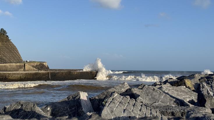 Euskalmetek alerta laranja ezarri du, itsasaldeko arriskuagatik