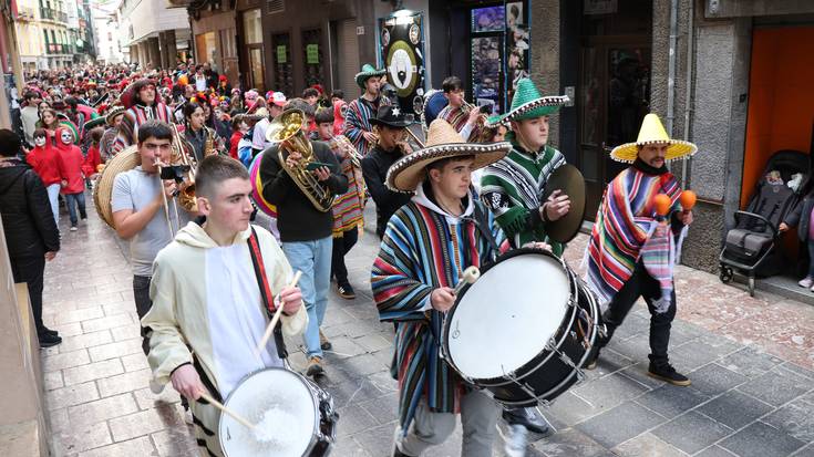 Musika eskolak hasiko du mozorroen festa Eguen Zuri egunean