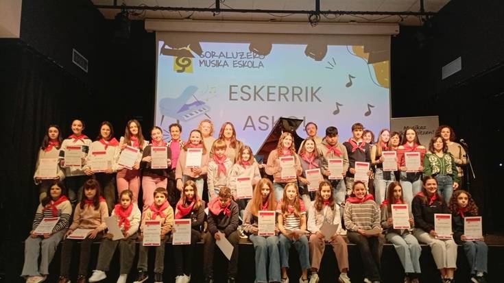 “Pianoaren musikaz poz hartzeko momentu bikaina”