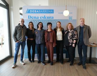 Debabarreneko turismo webgune berria aurkeztu dute