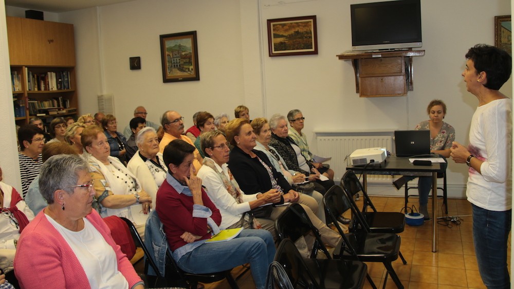  Bihartik esperientzia emozionala, autoestimua eta barreterapia langai izango dute Itxaropena elkartean