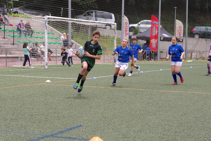 Zapatuan, errugbiak hartuko du Ezoziko futbol zelaia