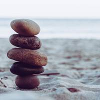 Mindfulness saioa hondartzan