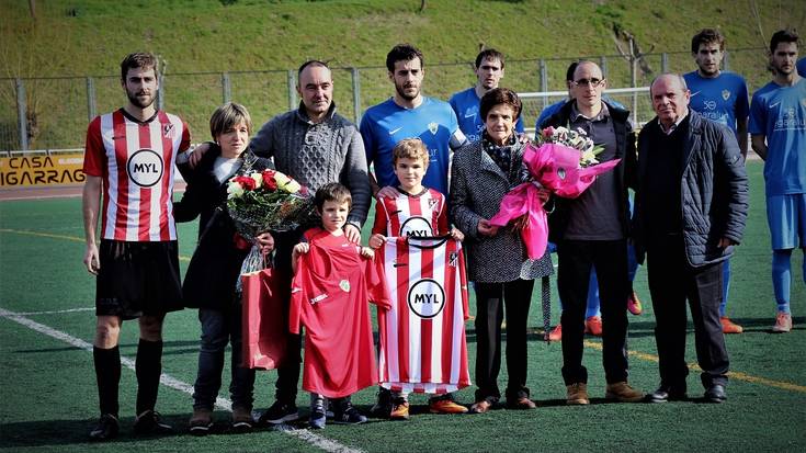 Iker Jausoro zena omendu zuten C.D. Elgoibarrek eta Aloña Mendik