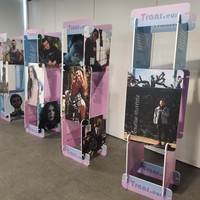 Erakusketa: 'Ni naiz naizena'