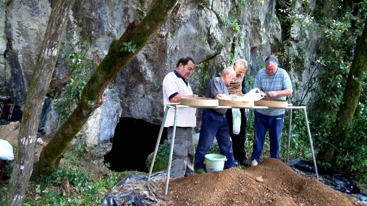 Aizkoltxori buruzko hitzaldi batek hasiko du Mendaron arkeologiari buruzko hitzaldi-zikloa
