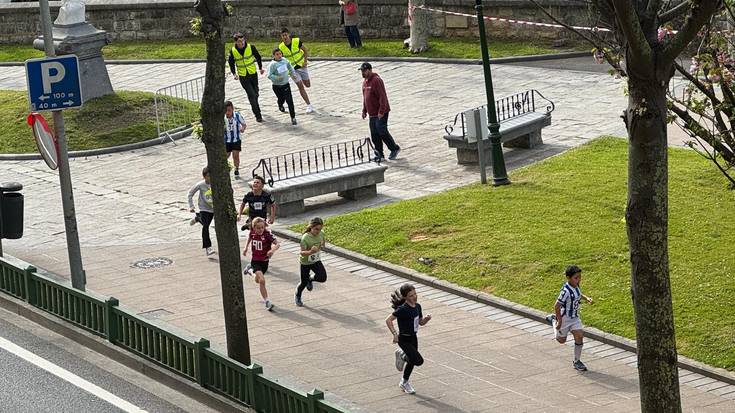 Giro aparta, beste behin, haur krosean