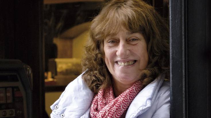 Pilar Saenz: "Flipatu egiten genuen eskandalu hutsa ziren gauza horiek tabernan jartzen zituenean"