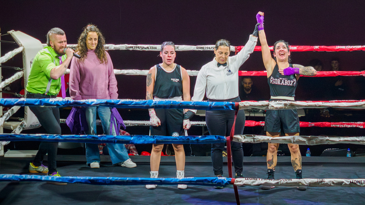 Emaitzak eta lesioak gorabehera, boxeo gau zirraragarria bizi izan zen Ermuan