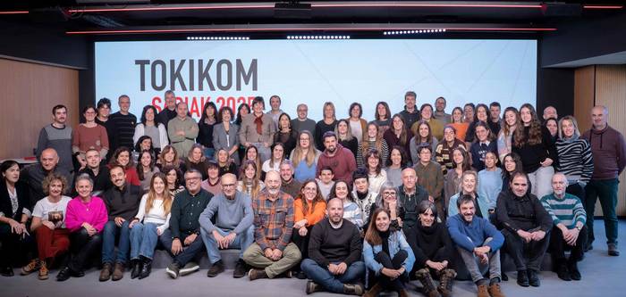 Goiena hedabidearen 'Puntua' aldizkaria, Aiaraldea komunikabidea eta Antxeta Irratia saritu ditu Tokikomek