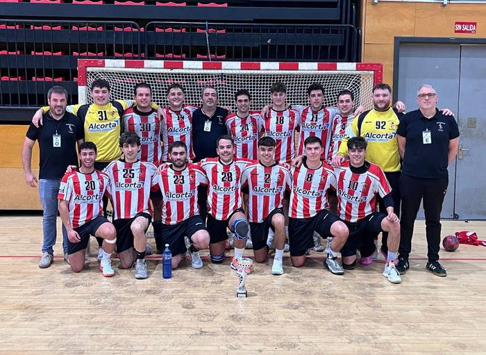 Euskal Kopa irabazi du Alcortak, eta Federazio Trofeoa Cimdek