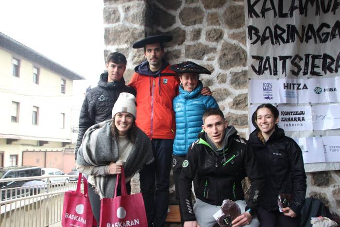 Bosgarren garaipena Mayi Mujikarentzat Kalamua Barinaga jaitsieran