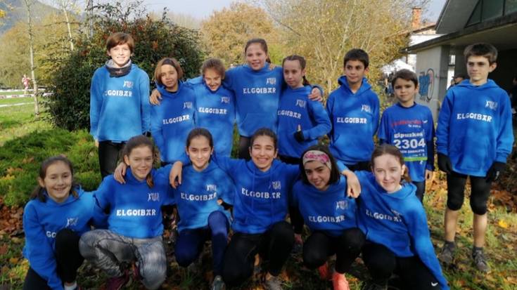 Mintxetako atleta gazteak podiumera igo dira Ordiziako Txindoki krosean