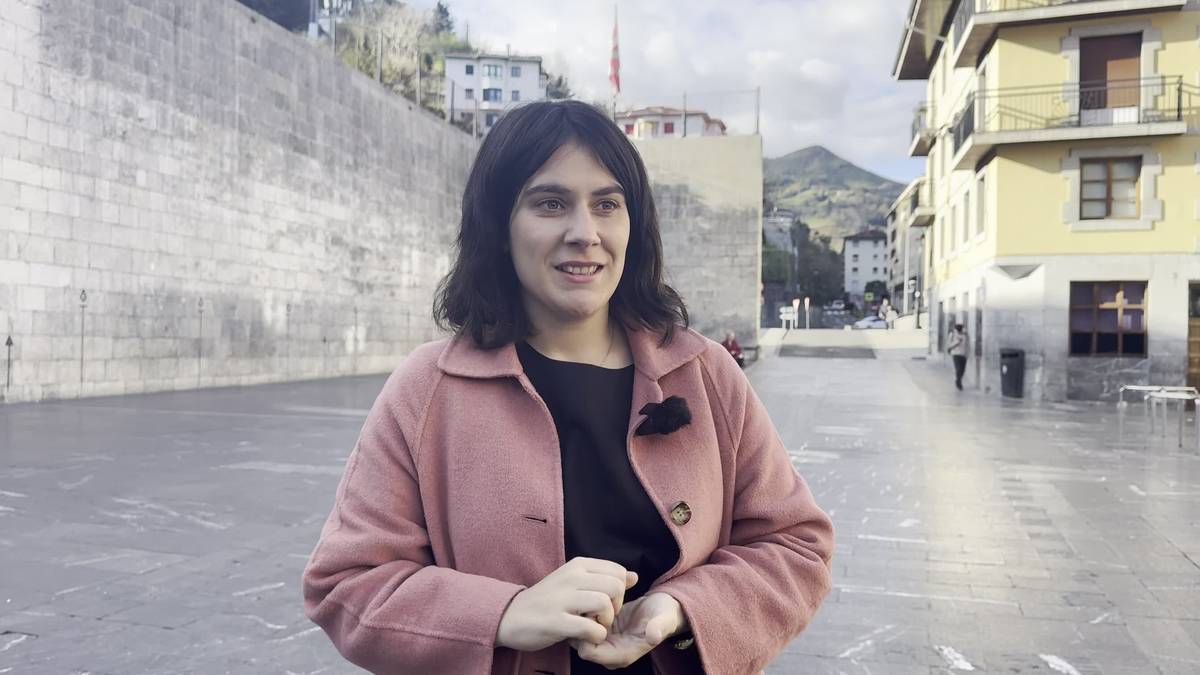Morkaikuko gurutzearen eraisteaz Maialen Gurrutxaga alkateak eginiko adierazpenak