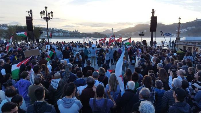 'Kulturatik stop genozidioa' Donostiko manifestazio nazionalera joateko deia