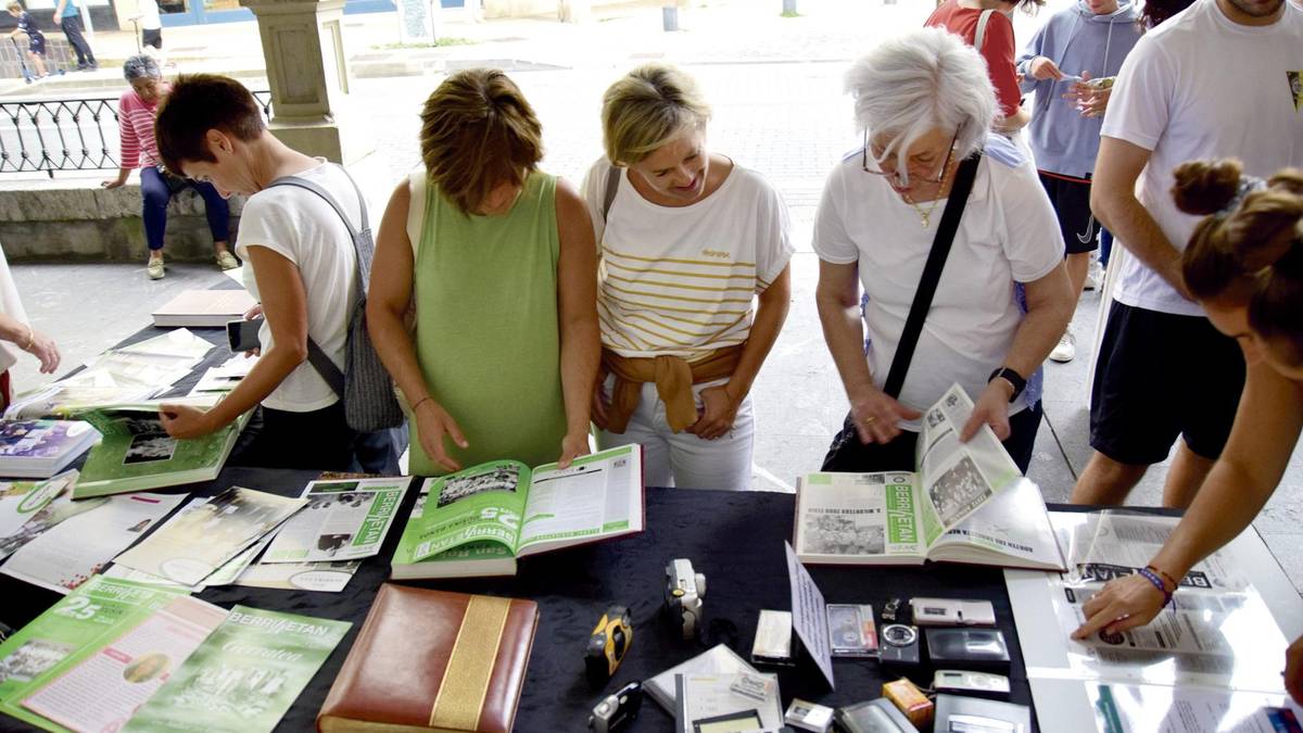 "Eskerrik asko 27 urte hauetan Berriketan egin duzuen guztioi"