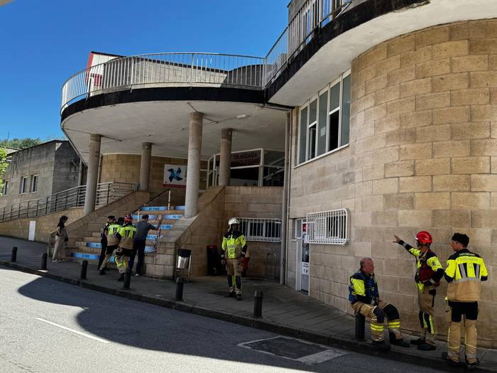 Zabaldu dituzte Olaizagako igerilekuak, adituek arriskurik ez dagoela egiaztatu eta gero