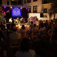 Asteazken akustikoak: Blues tailerra