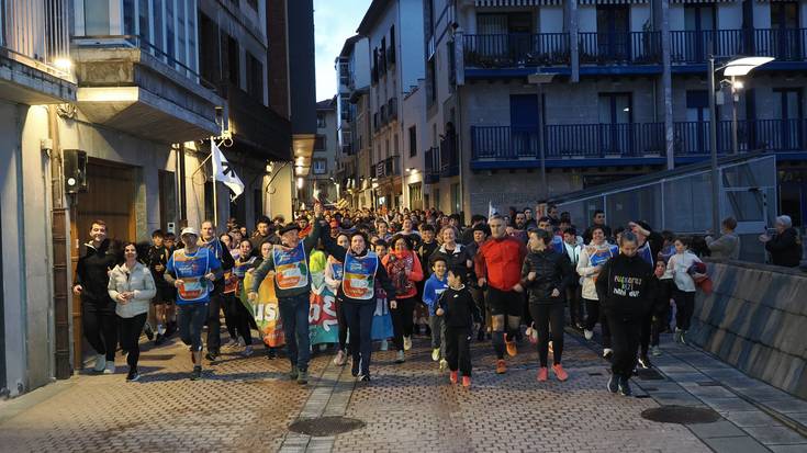 "Debak erantzuten du: euskararen aldeko batasuna, zatitzen saiatu zirenen aurrean"