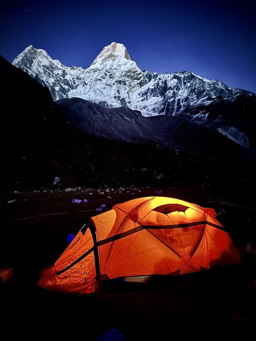 Dinboche-Ama Dablam base camp