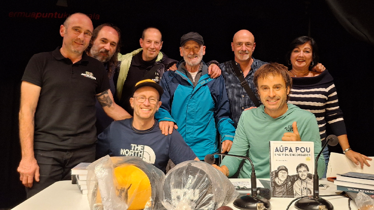 Pou anaiek Ermua bisitatu zuten atzo