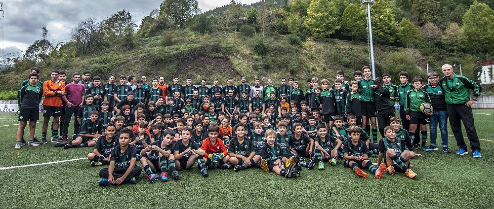130 bat jokalarik eman du izena aurten Soraluze Futbol Taldean