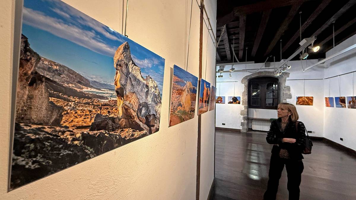 Azaroaren 22ra arte egongo da ikusgai Jaizkibelgo geoformak argazki erakusketa
