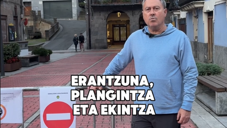 EAJ-PNVk Udal Gobernuaren utzikeria salatu du Hirigune Historikoko piboten egoera txarraren aurrean eta udalerrirako sarbideetan segurtasun kamerak falta direlako