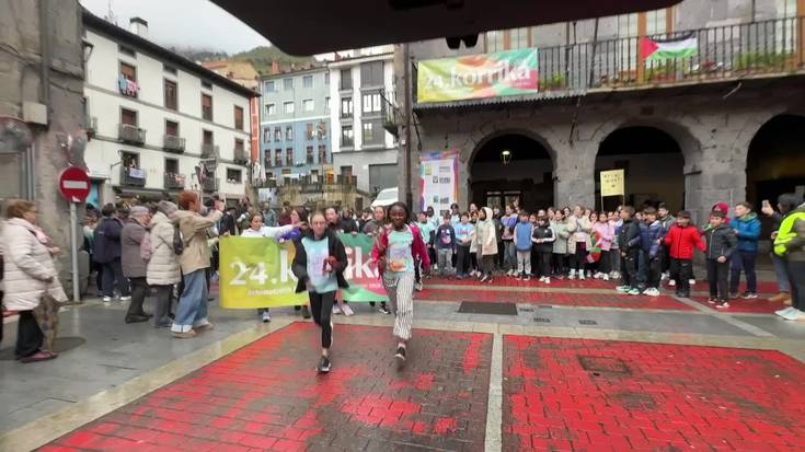 Euskarak batuta, handi egin da Korrika Txikia